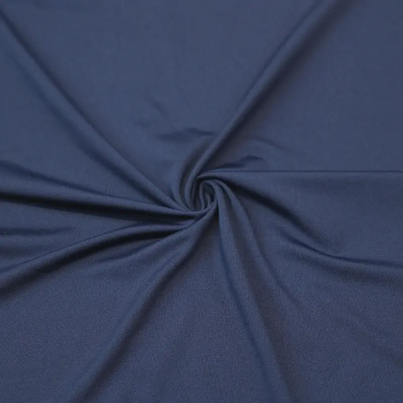 Quid recycled polyester fabricae et quomodo produci?